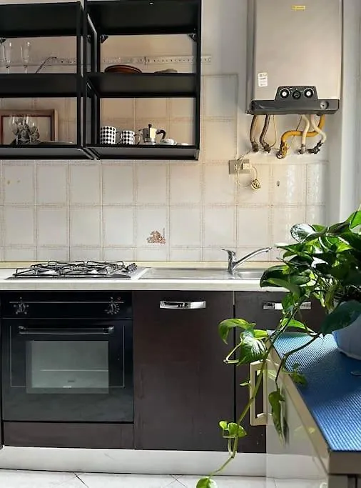 Frank_135 Apartment Milan Italy